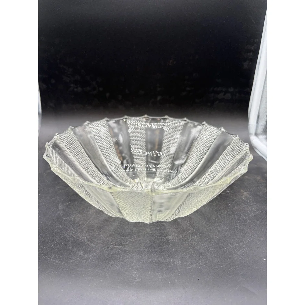 Vintage Clear Glass Scalloped Bowl Textured Stippled Stripe‎ Sunburst 8.5 Inch
